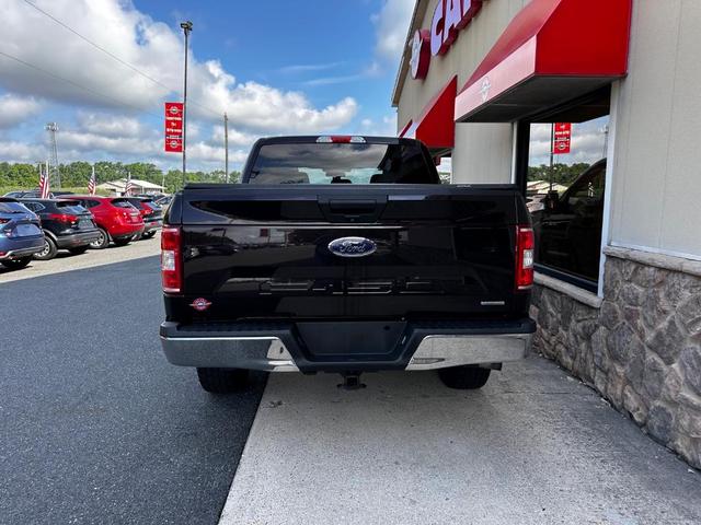 Photo of 2018 Magma Red Ford F-150