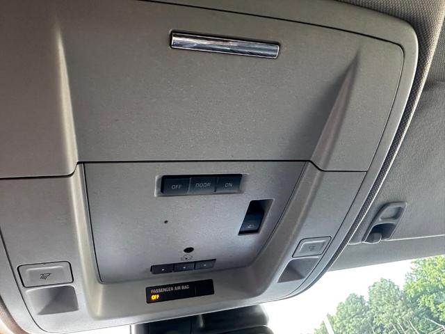 Photo of 2018 Centennial Blue Metallic Chevrolet Silverado 1500