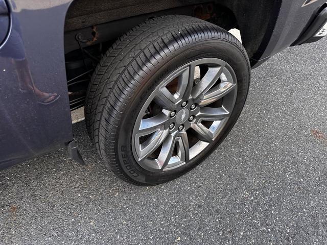 Photo of 2018 Centennial Blue Metallic Chevrolet Silverado 1500