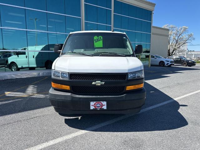 Photo of 2018 Summit White Chevrolet Express 2500