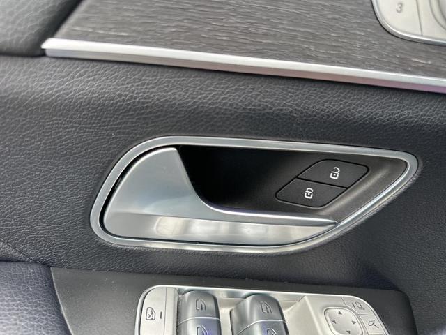 Photo of 2020 Silver Mercedes-Benz GLE 350