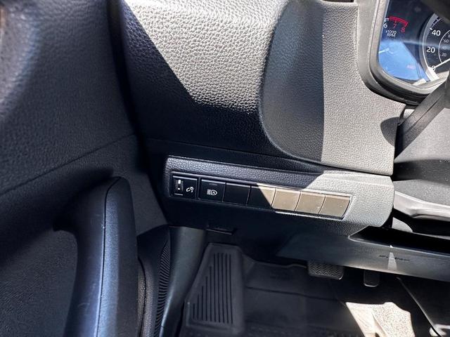 Photo of 2022 Gray Toyota Corolla