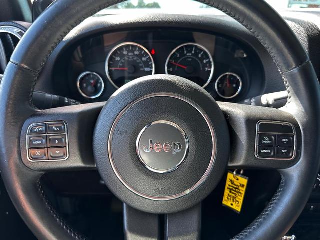 Photo of 2014 Anvil Clearcoat Jeep Wrangler Unlimited