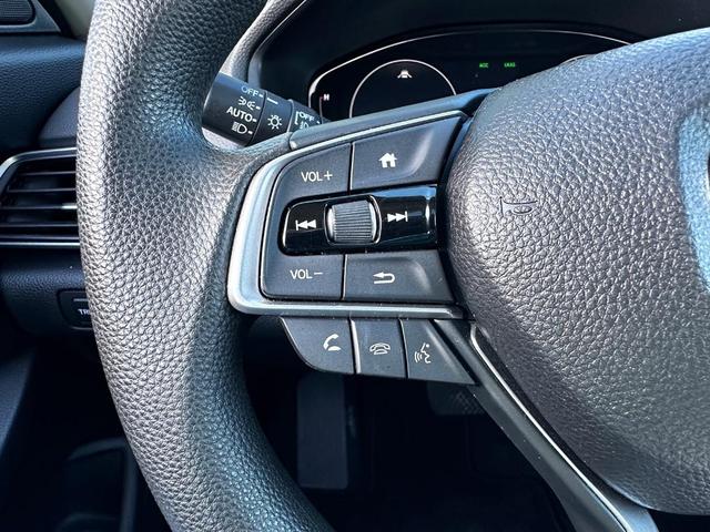 Photo of 2018 White Honda Accord