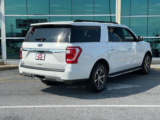 Photo of 2021 White Metallic Ford Expedition Max