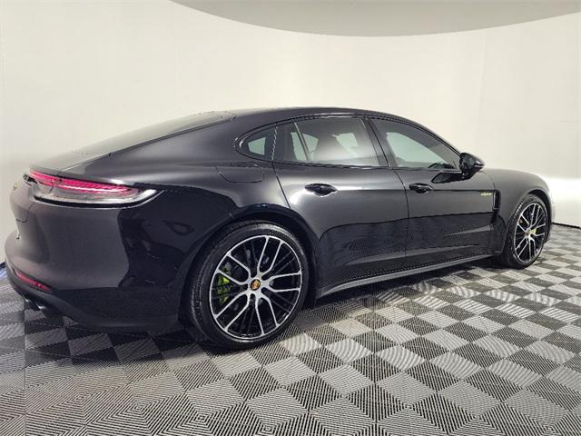 Photo of 2023 Jet Black Metallic Porsche Panamera