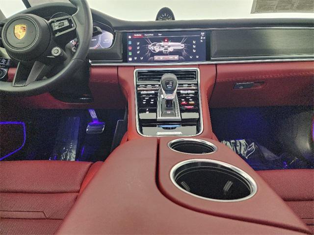 Photo of 2023 Jet Black Metallic Porsche Panamera