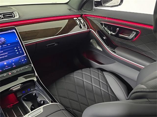 Photo of 2025 White Mercedes-Benz S-Class