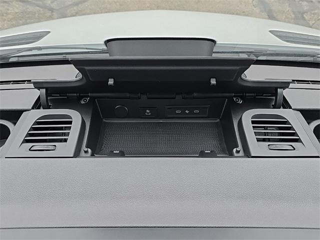 Photo of 2025 Arctic White Mercedes-Benz Sprinter 2500