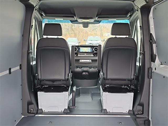 Photo of 2025 Arctic White Mercedes-Benz Sprinter 2500