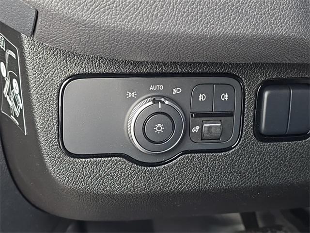 Photo of 2025 Selenite Grey Metallic Mercedes-Benz Sprinter 2500