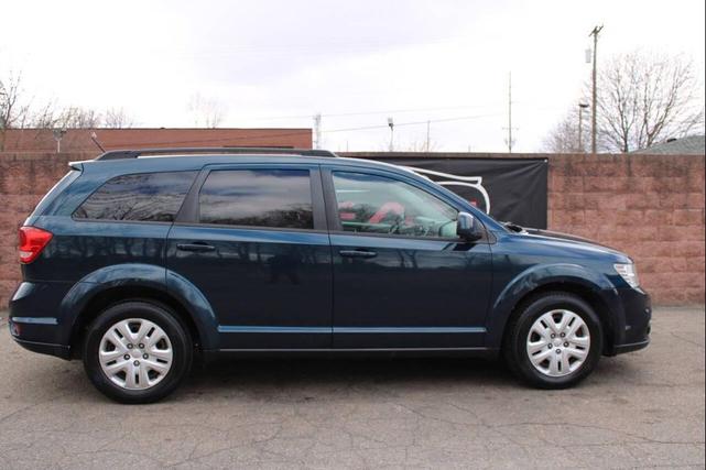 Photo of 2013 Blue Dodge Journey