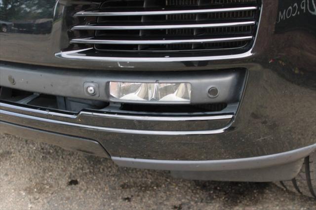 Photo of 2014 Black Land Rover Range Rover