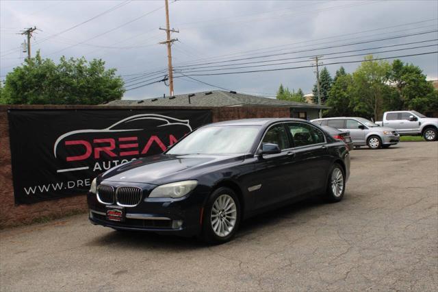 2011 BMW 750