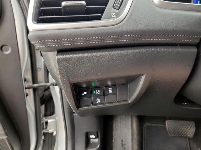 Photo of 2018 Silver Honda Clarity Plug-In Hybrid
