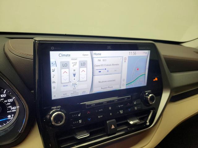 Photo of 2020 Red Toyota Highlander Hybrid