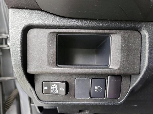 Photo of 2019 Silver Toyota Tacoma