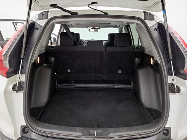 Photo of 2021 White Honda CR-V