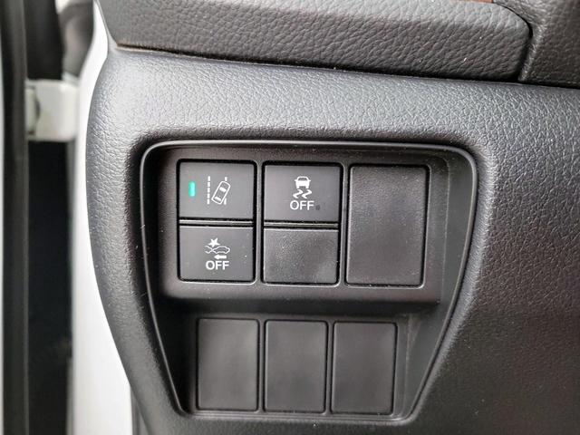 Photo of 2021 White Honda CR-V