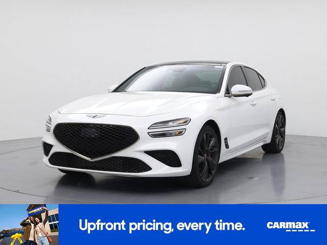 Photo of 2022 White Genesis G70