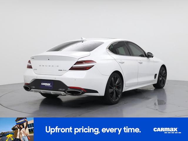 Photo of 2022 White Genesis G70