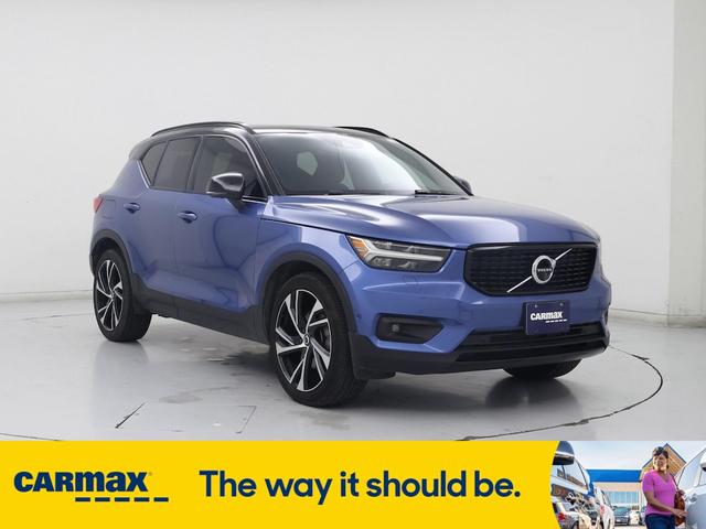 2020 Volvo XC40