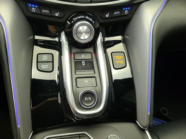 Photo of 2023 White Acura TLX
