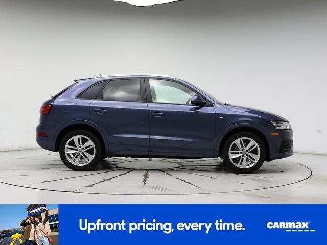 Photo of 2018 Blue Audi Q3