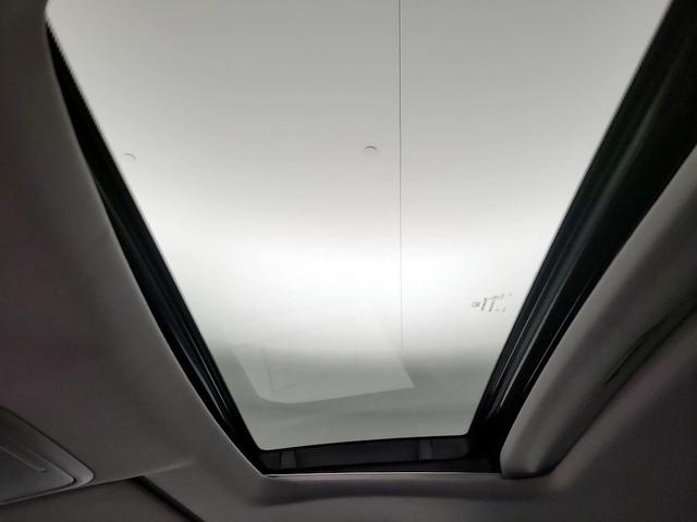 Photo of 2017 Black Honda Pilot
