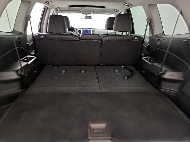 Photo of 2017 Black Honda Pilot