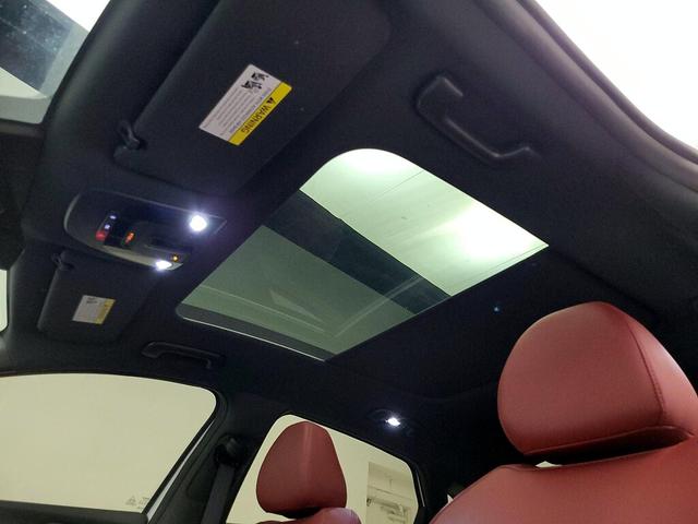 Photo of 2023 White Kia K5