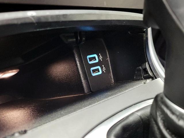 Photo of 2018 Silver Ford Edge