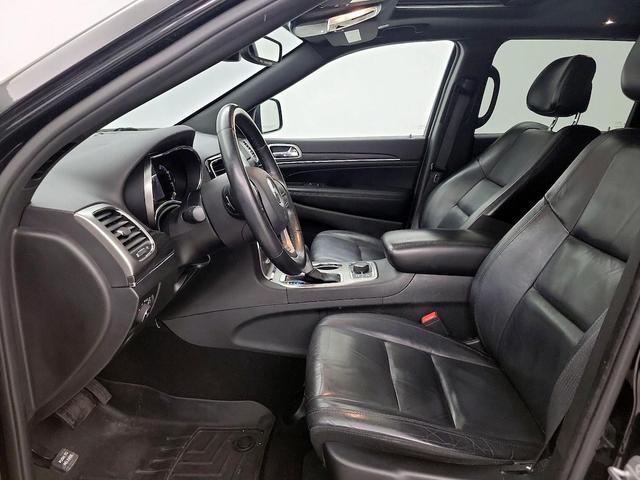 Photo of 2019 Black Jeep Grand Cherokee