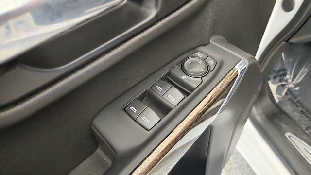 Photo of 2021 Summit White Chevrolet Silverado 1500
