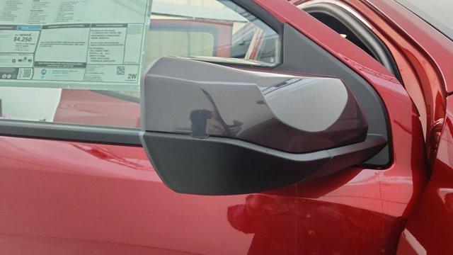 Photo of 2025 Radiant Red Chevrolet Colorado