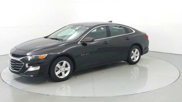 Photo of 2020 Mosaic Black Metallic Chevrolet Malibu