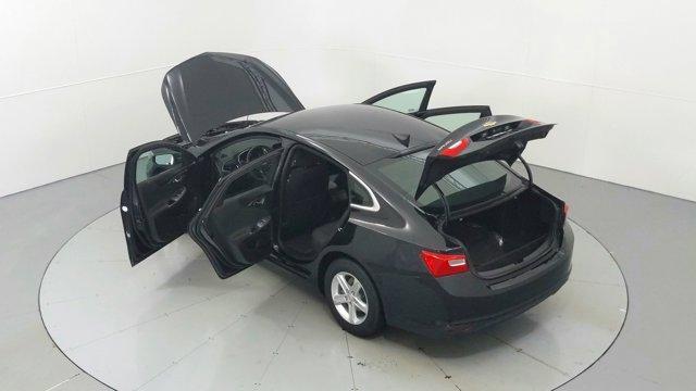 Photo of 2020 Mosaic Black Metallic Chevrolet Malibu