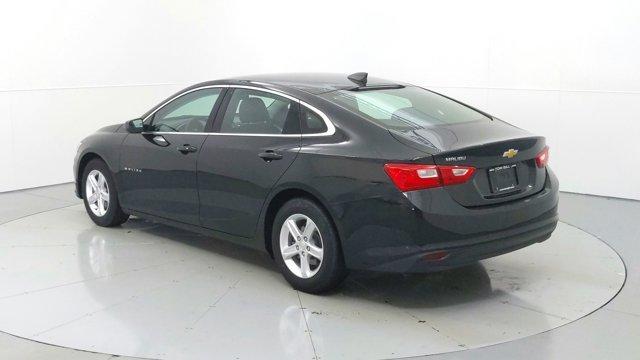 Photo of 2020 Mosaic Black Metallic Chevrolet Malibu