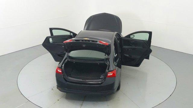 Photo of 2020 Mosaic Black Metallic Chevrolet Malibu