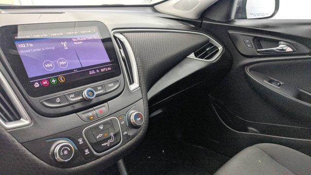 Photo of 2020 Mosaic Black Metallic Chevrolet Malibu