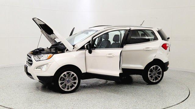 Photo of 2022 White Platinum Clearcoat Metallic Ford EcoSport
