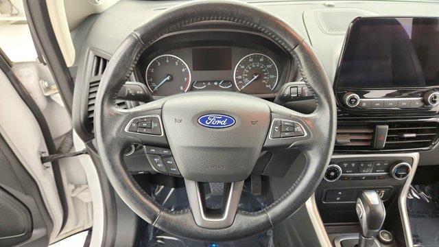Photo of 2022 White Platinum Clearcoat Metallic Ford EcoSport