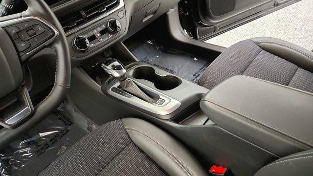 Photo of 2024 Ebony Twilight Metallic Buick Envista