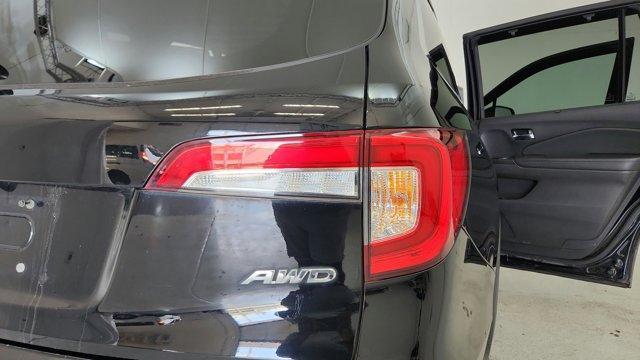 Photo of 2021 Crystal Black Pearl Honda Pilot