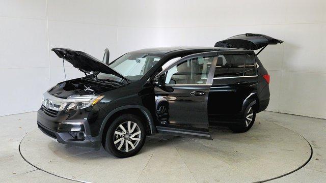 Photo of 2021 Crystal Black Pearl Honda Pilot