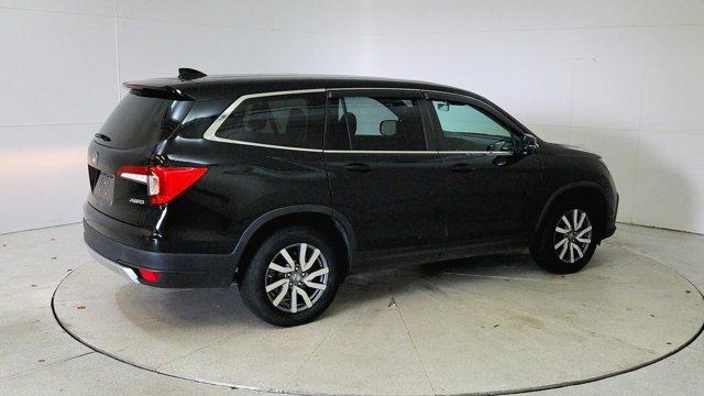 Photo of 2021 Crystal Black Pearl Honda Pilot