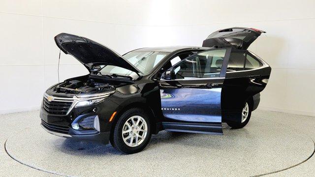 Photo of 2023 Mosaic Black Metallic Chevrolet Equinox