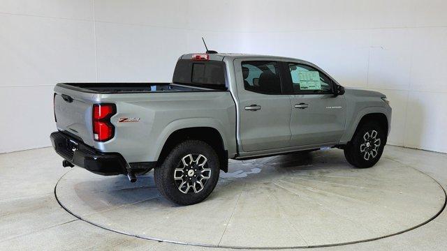 Photo of 2025 Sterling Gray Metallic Chevrolet Colorado