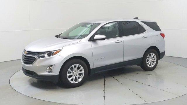 Photo of 2019 Silver Ice Metallic Chevrolet Equinox