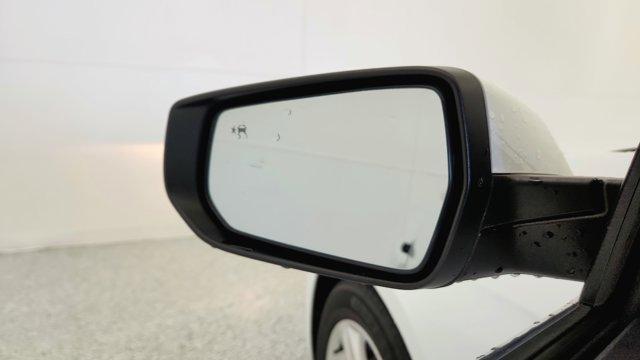Photo of 2023 Summit White Chevrolet Malibu